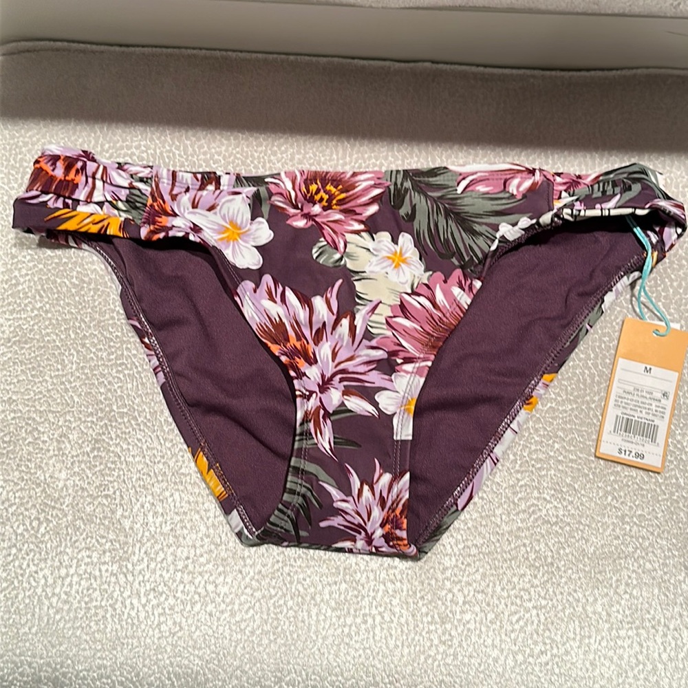 Bikini bottoms